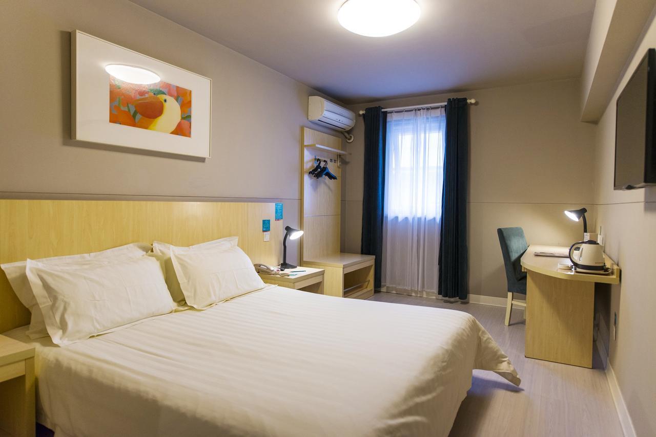ז'נגז'ו Jinjiang Inn Select Zhenzhou Dongfeng Road Technology Market מראה חיצוני תמונה